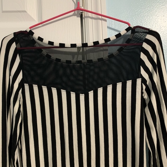 Black and White Striped Mini Dress Size M - Picture 5 of 8
